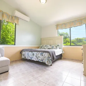  Holiday home Campina Retreat - Scenic Mountain Views